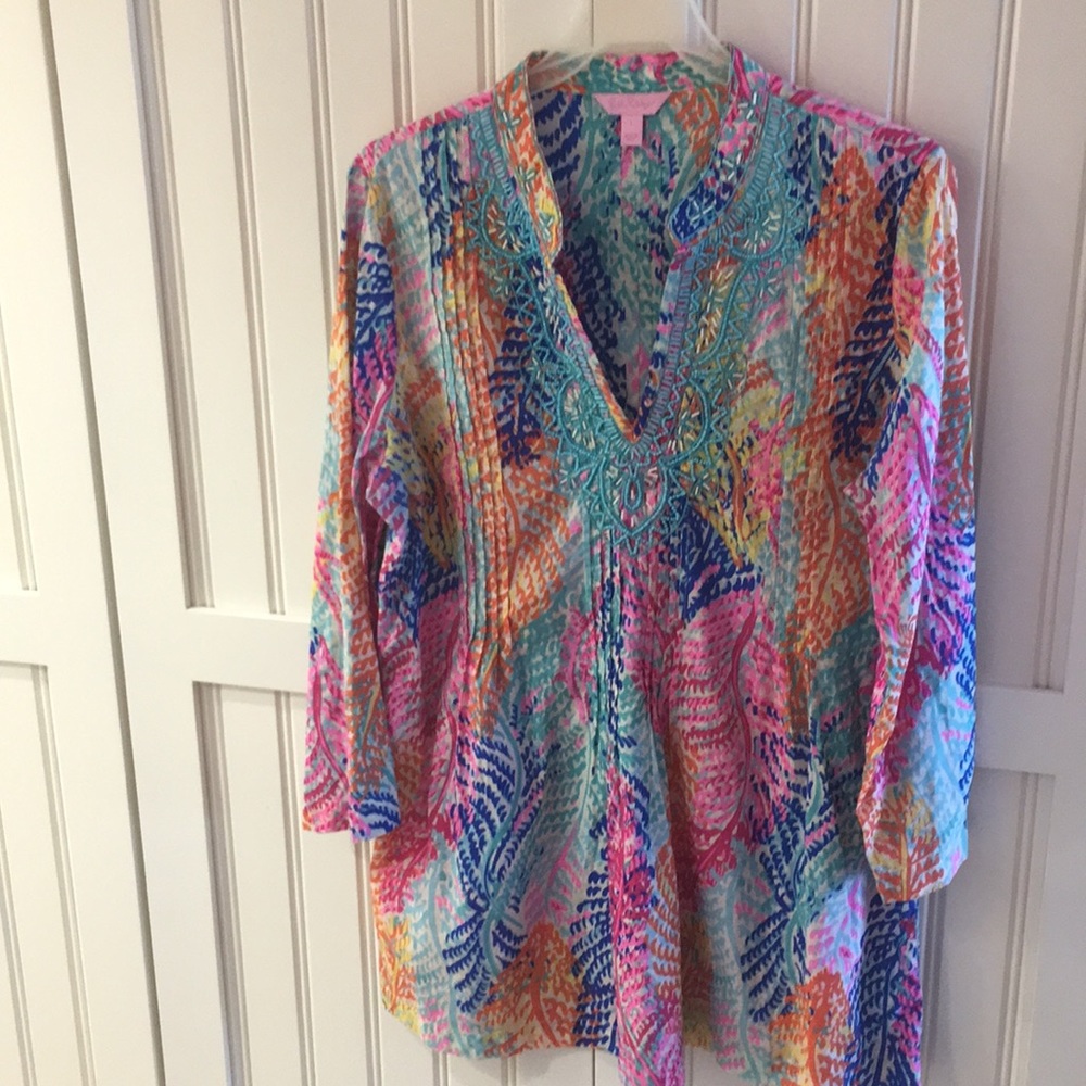 Large Lilly Pulitzer Shirt